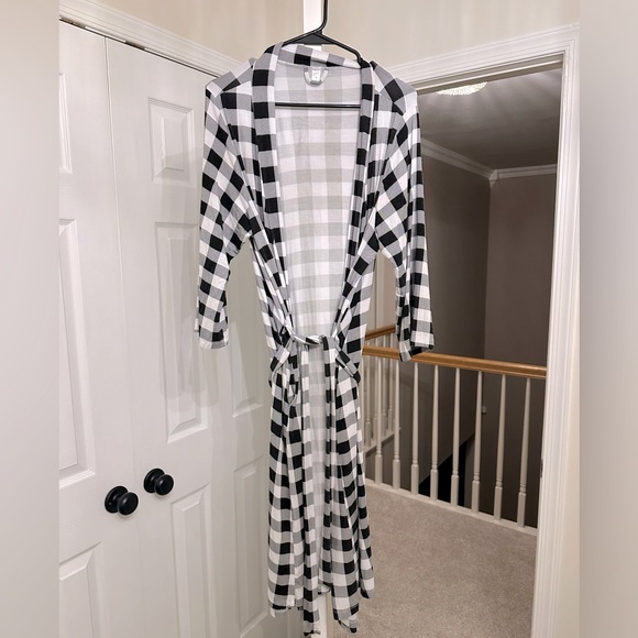 Milkmaid Goods Robe and Matching Swaddle Blanket - Picture 2 of 7